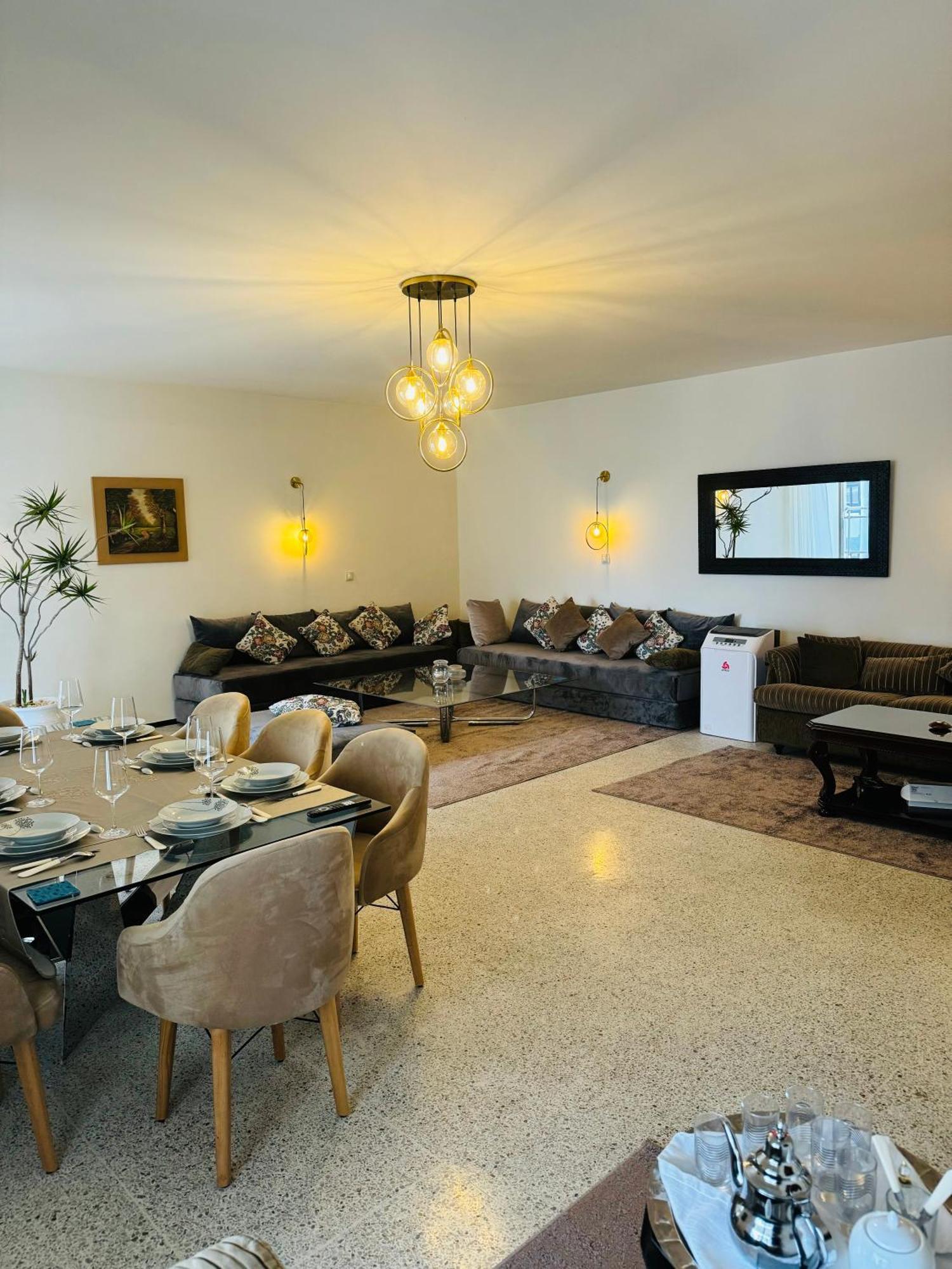 Appartement Spacieux - Bd Anfa Casablanca Ngoại thất bức ảnh